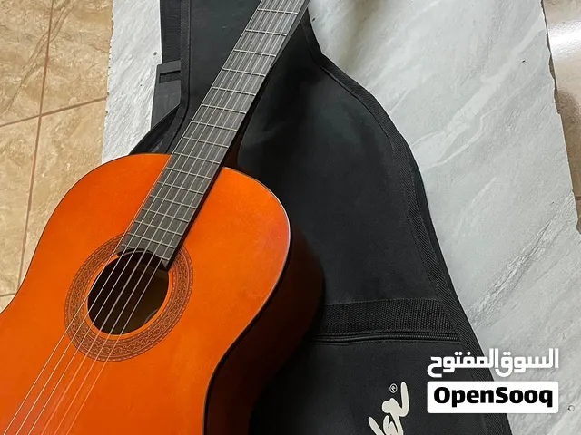غيتار نوع (fender) للبيع