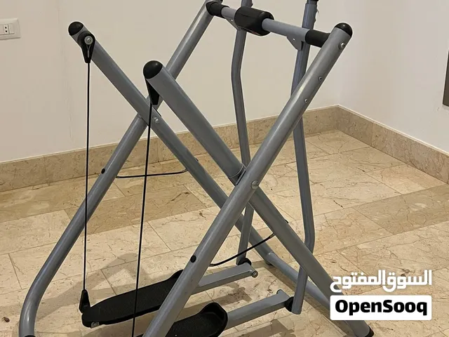 جهاز أوربتراك رياضي منزلي جهاز مشي هوائي بدون كهرباء بحاله جيده بدواسات ومقابض متحركه
