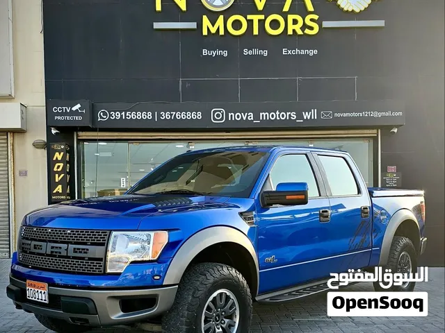 Ford Raptor SVT V8