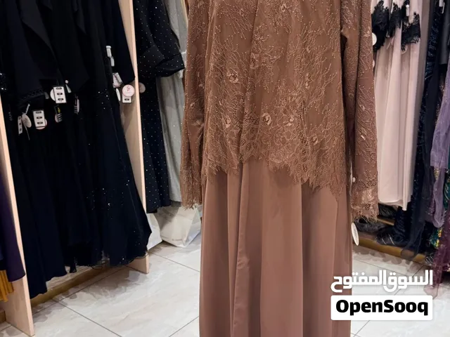 كوليكشن العبايات الجديد.. إطلالة تليق بكِ