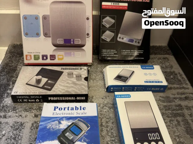 موازين إلكترونية رقمية متنوعة Digital Electronic Scales – Various Sizes