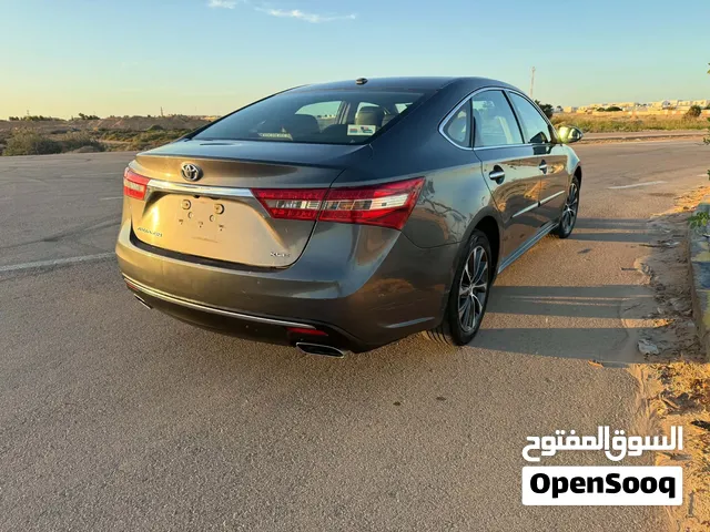 2016 Toyota Avalon, Xle Premium