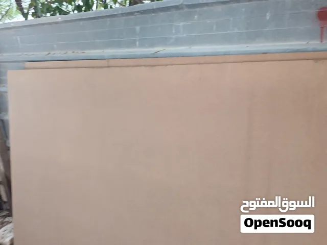 خشب اندي اف. جديد. غير مستعمل