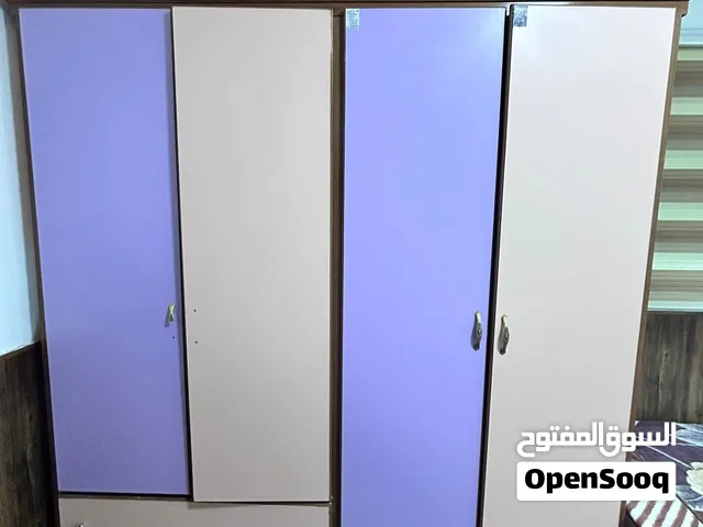 خزانت ملابس