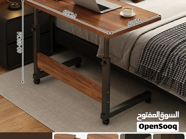 طاولة لابتوب متحركة وقابلة لتعديل الارتفاع تصميم عملي وأنيق يناسب الاستخدام بجانب السرير أو
