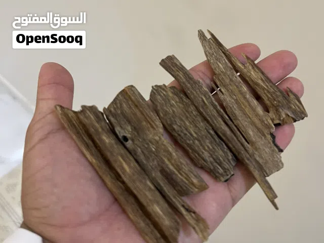عود هندي ملكي طبيعي 100%