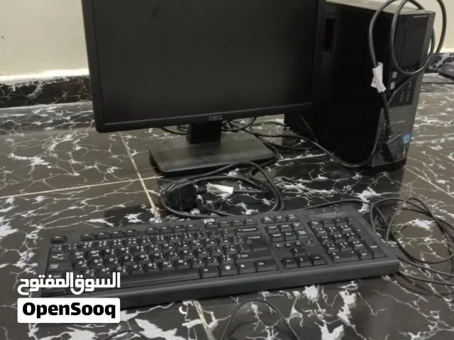 كمبيوتر ارضي ماركة Deel نظيف جدا