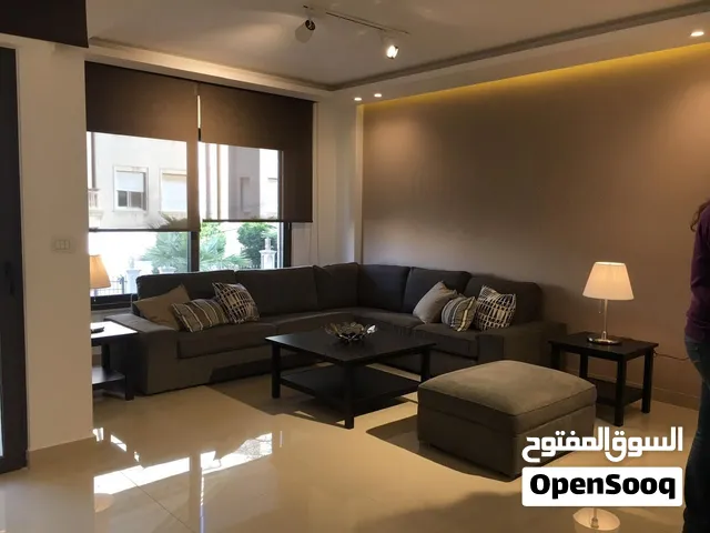 شقة راقية بمساحة 180متر مجهزة بالكامل مع تدفئة تحت البلاط