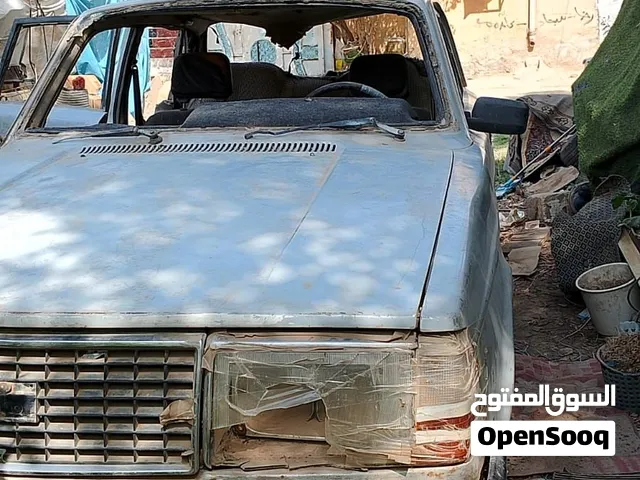 فولفو متوقعه عن الشارع والعمل تصلح رقم باسمي رقم نجف عليها مكينه وگير ياباني