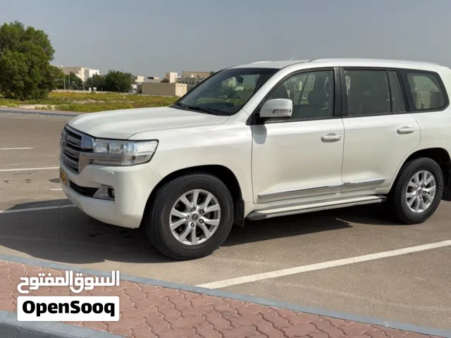 2019 تويوتا لاند كروزر GX
