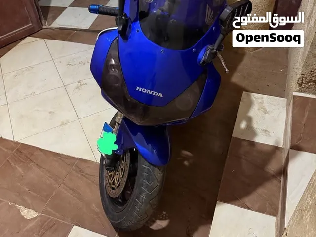 هوندا 954