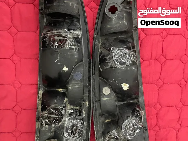 ليتات كوماروا خلفيه اثنين