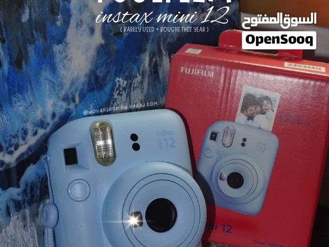 Fujifilm instax mini 12 ( Barely used )