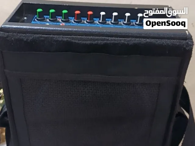 جهاز متوسط الحجم يوجد تشغيل رام وبلوتوث ربط على التلفون