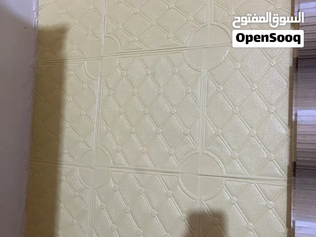 ورق جدران لاصق