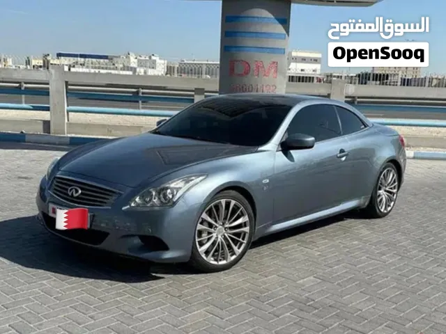 Infiniti Q60 2016