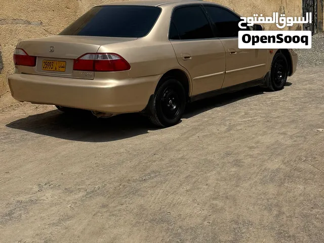 هوندااكوردرقم واحد فتحه 2001