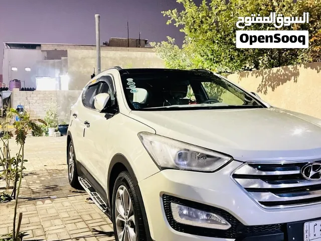 Used Hyundai Santa Fe in Basra