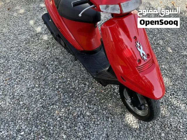 للبيع دراجه سوزوكي 100 سي سي نظيفه جداً