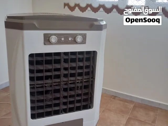 مكيف للبيع موديل السنة
