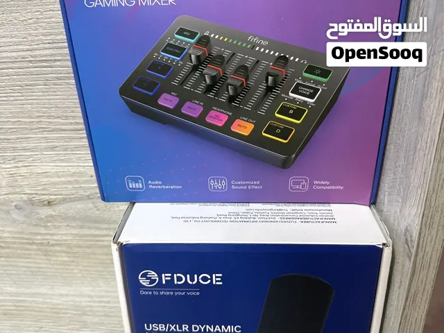 مكسر و مايك نضيف جدا المواصفات تحت انا محتاج الفلوس و غير قابل للتفواض الي جاد يتواصل معاي