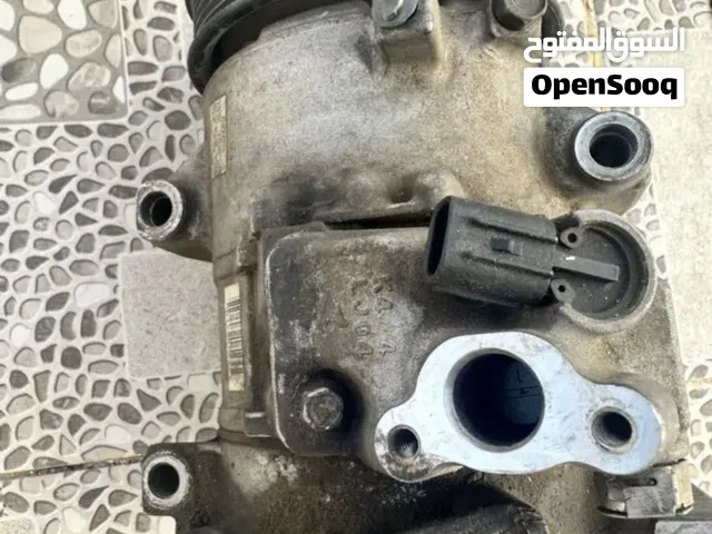 اغراض كامري و هوندا سيفيك و بيكب هايلكس و ياريس