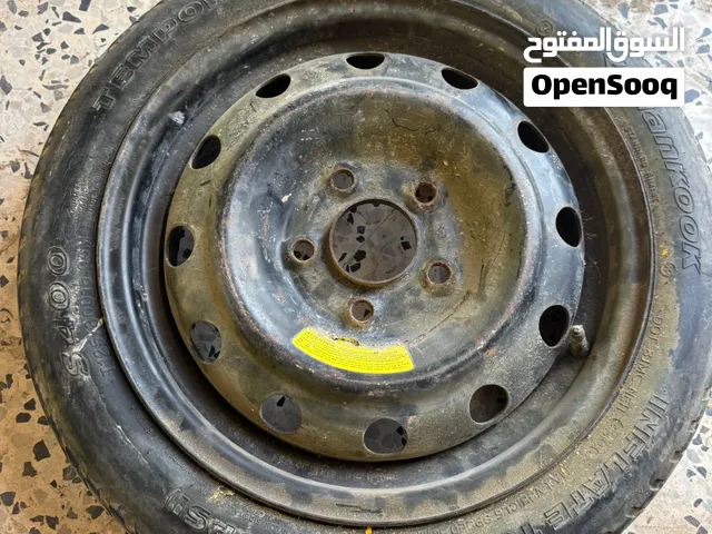 يوجد فنار هونيداي أزيزه نضيف فيه شق بصيط او يوجد قومه شكوطه رقم 15  او يوجد كريك تام  الاستفسار