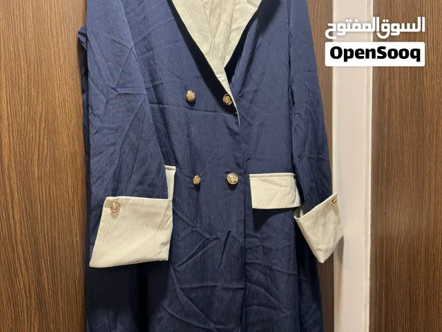 عباية كحلي بحالة جيدة