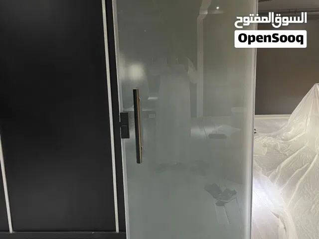 ابواب زجاجية