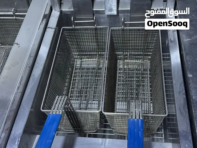 Commercial Deep Fryers available for Slae