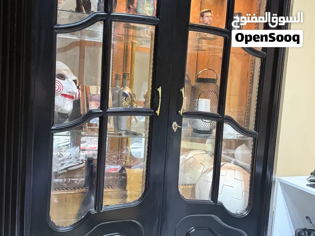 نيش زان اسود اللون