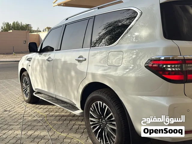 نيسان بلاتينوم موديل 2024 بحالة الوكالة وارد المسعود