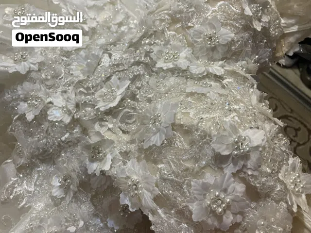 بدلة عروس فخمة