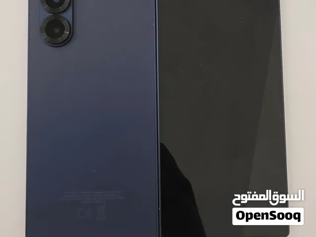 سامسونق z fold 6  256 gb اللون ازرق حاله البطاريه ممتازة