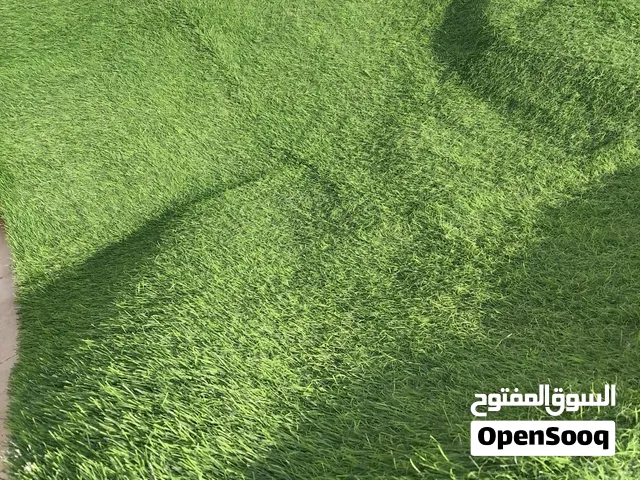 grass artificial grass carpet for sale.......... 5×2 meter size 2 months used.