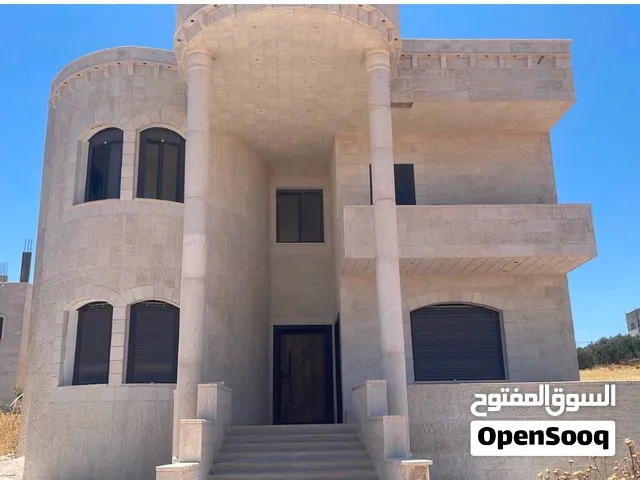 فيلا امريكي طابقين جديدة لم تسكن بسعر ممتاز
