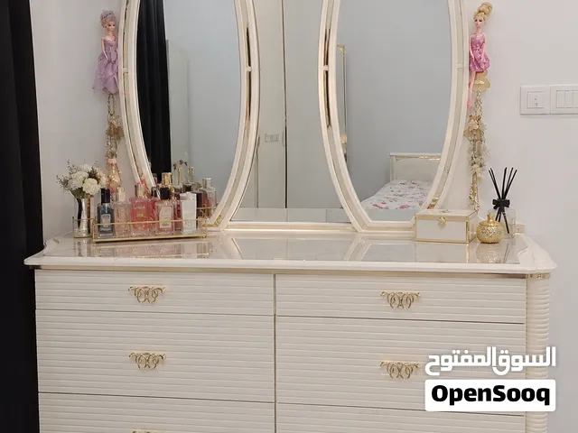 غرفة للبيع