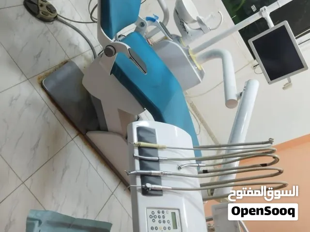 عيادة طب اسنان و طب عام للبيع في الموقر