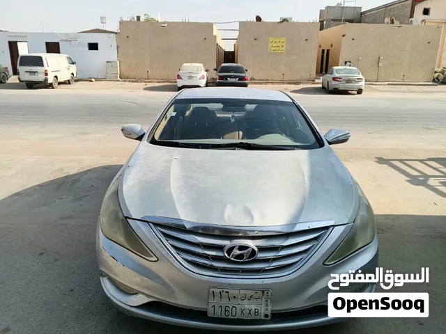 سوناتا للبيع