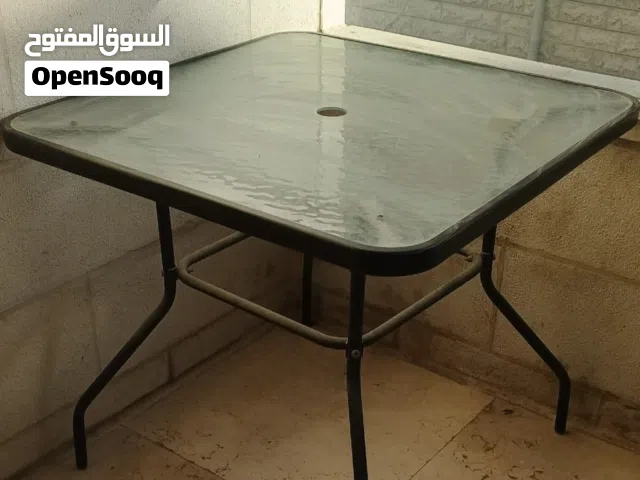 طاولة شمسية حديد مع قزازة