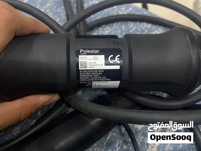 شاحنة فولفو و بوليستر و بي ام دبليو