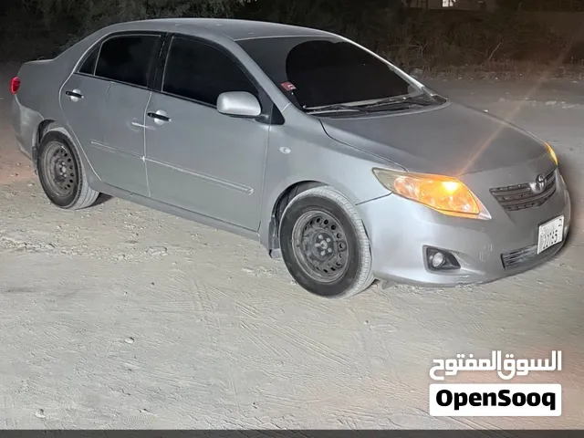 للبيع كورلا موديل 2009 بحالة وكاله مايشكي من شي قير مكينة شاصي امورهم طيبه بدون تامين وملكية سنة
