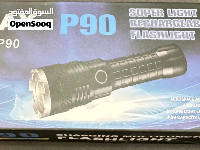 كشاف بجلي يدوي إضاءة قوية تصل حتى مسافة واحد كيلو به خاصية التكبير والتصغير