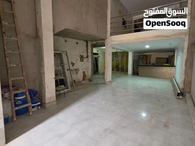 محل تجاري اجمالي المساحة 271 متر وسط سطات للكراء