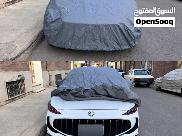 چادر سيارة قياس L مستعمل نضيف جدًا بحالة جيدة ونظيف، بدون تمزق.