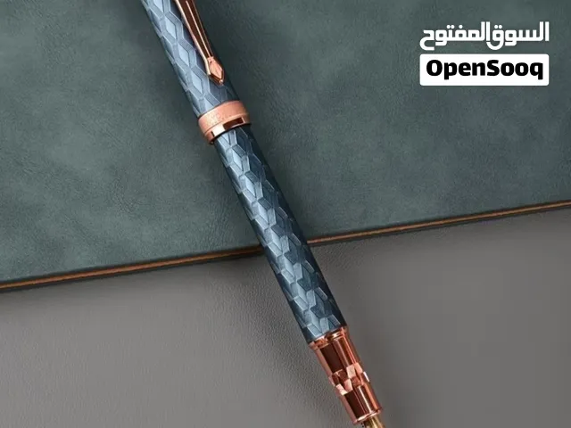 قلم حبر فاخر بتصميم تنفيذي مزخرف (رأس 0.5 مم) – لمسة أنيقة وتجربة كتابة احترافية