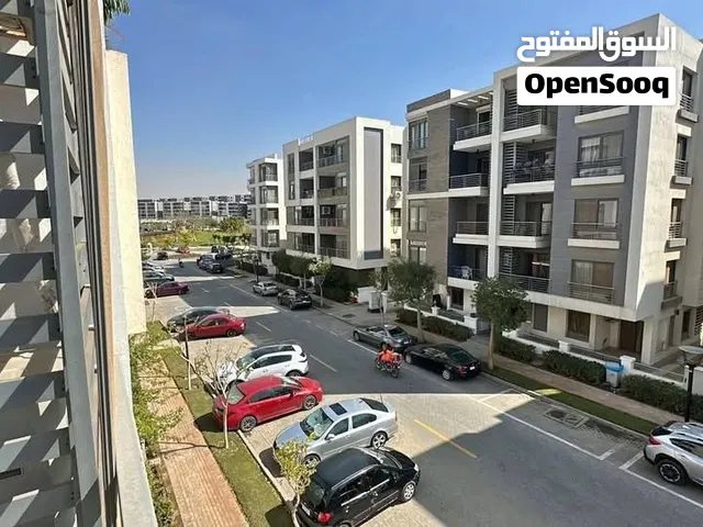 بمقدم 575 الف فقط تقدر تمتلك شقتك أمام مطار القاهرة قسط ع12سنه