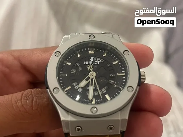 ساعه للبيع
