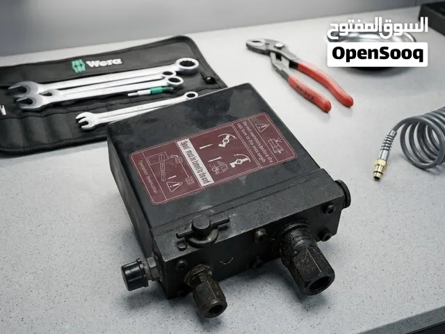 بيع قطع وعدد جديدة ومستعملة