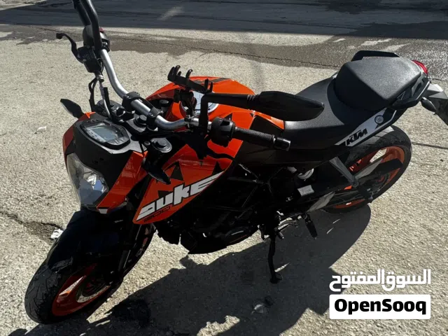 دراجة كي تي ام دفعه وأقساط للبيع لحاملي رخص المعهد المروري فقط موديل 2020
